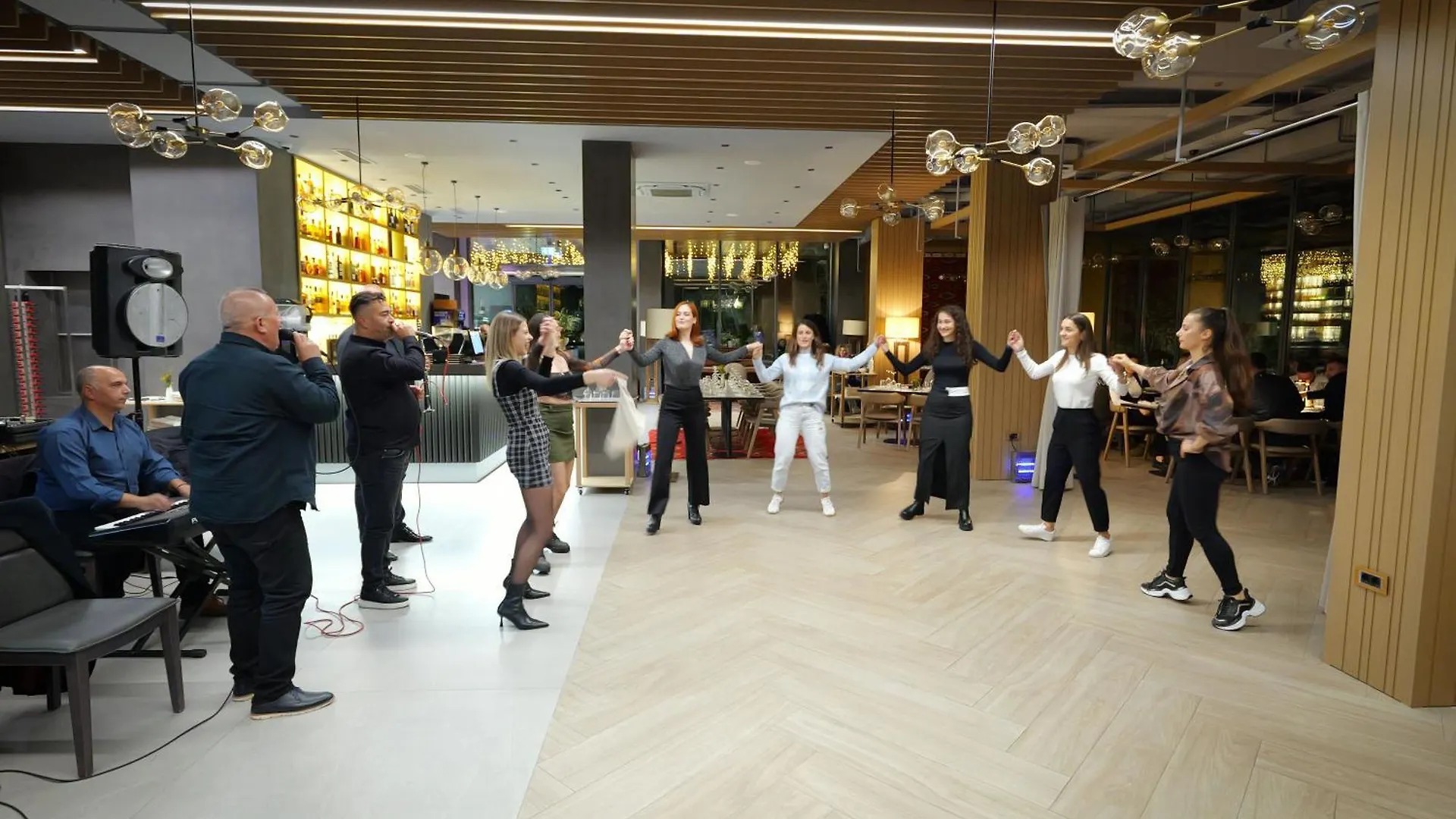 Hotel Uji Ftohte Tepelene