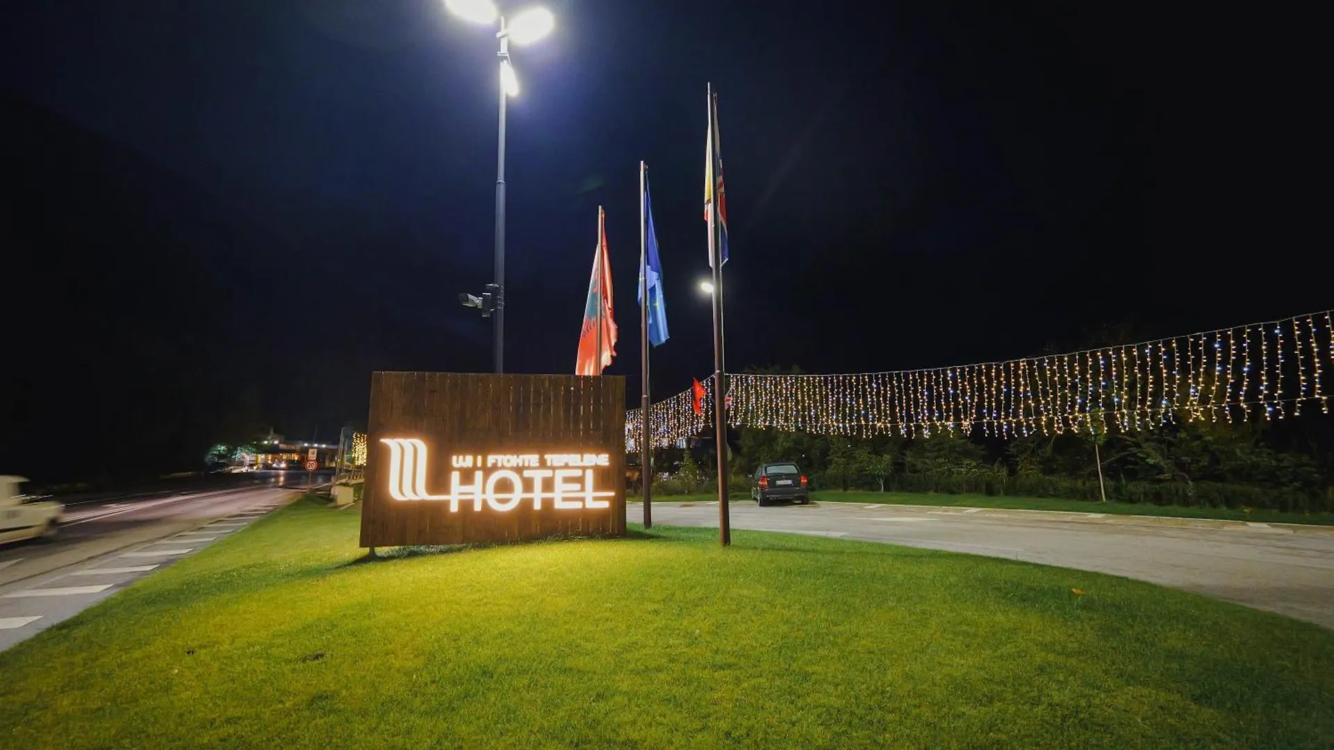 Hotel Uji Ftohte Tepelene