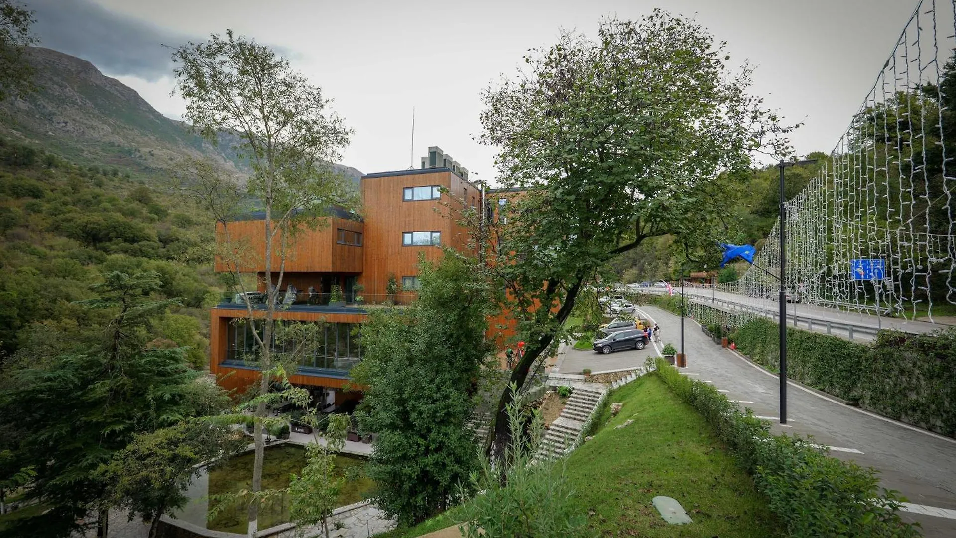 Hotel Uji Ftohte Tepelene