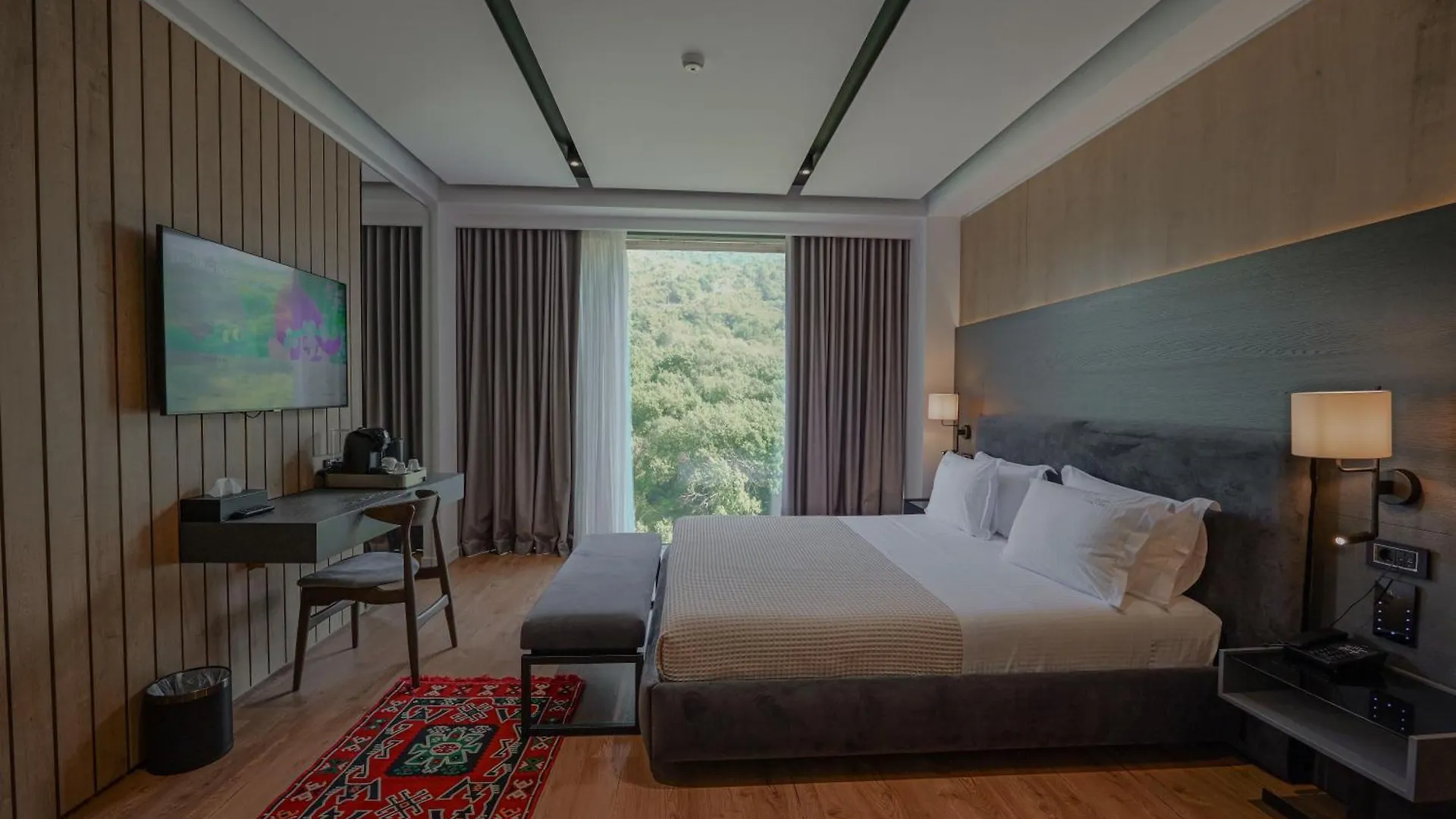 Hotel Uji Ftohte Tepelene