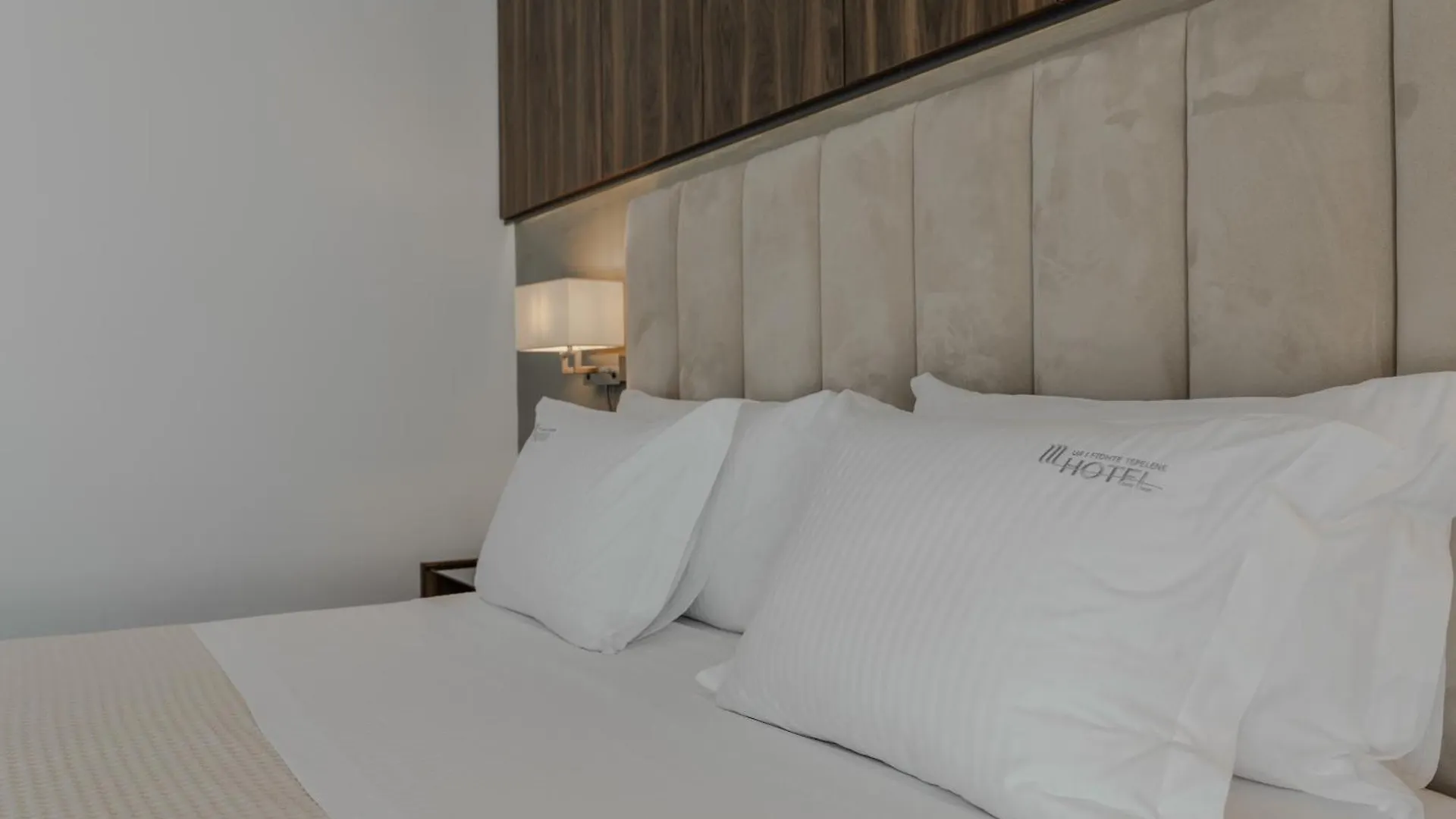 Hotel Uji Ftohte Tepelene